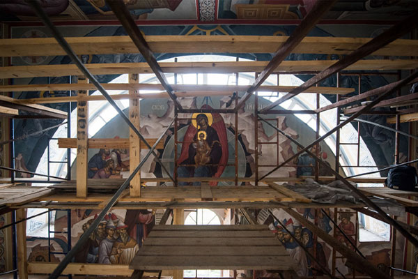 Роспись стен храмов и церквей